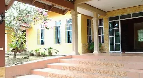 Kapal Terbang Guest House Langkawi